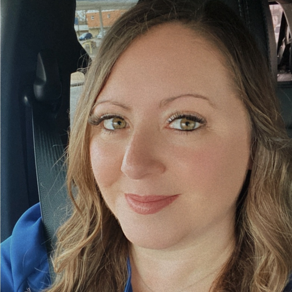 Meet your Posher, Nikki